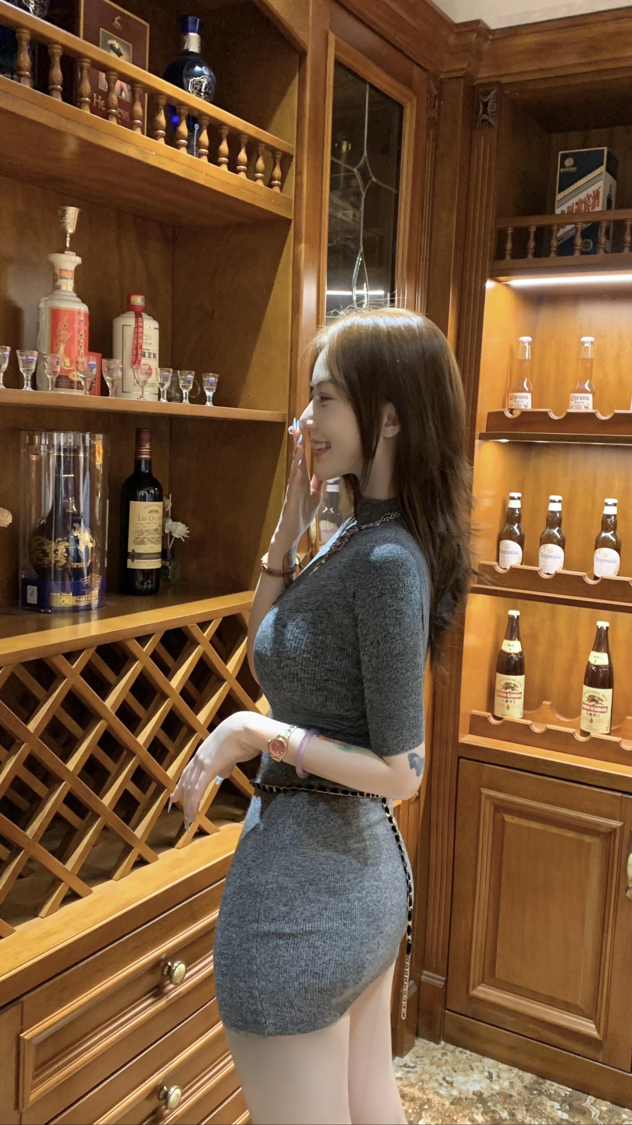 随便一副好皮囊就能带走的男人 我一眼都不会多看