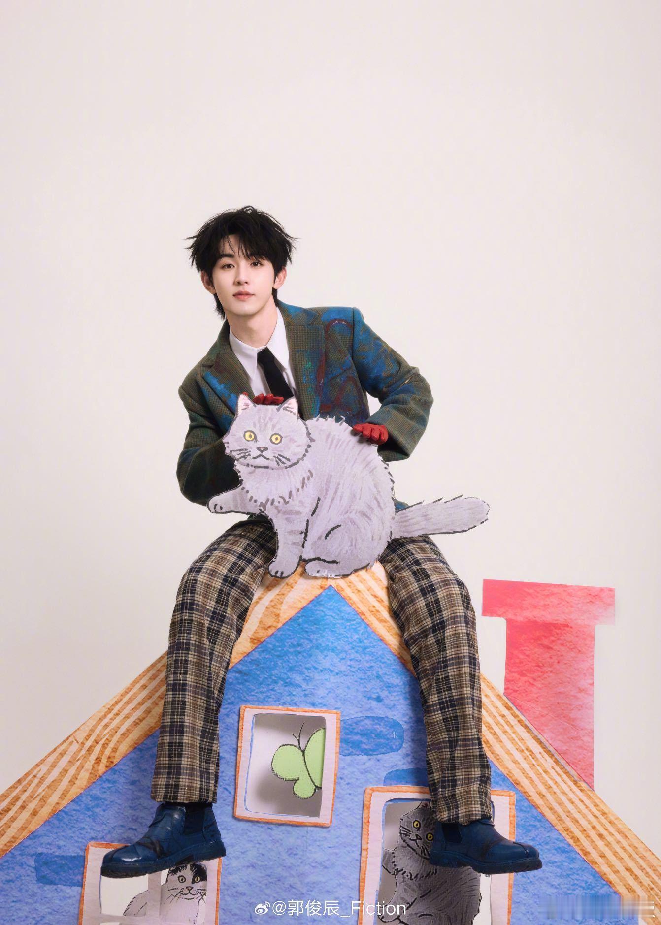 郭俊辰居然出道十年了 祝演员出道十周年快乐！这个小郭同学竟然已经出道十年啦[老师