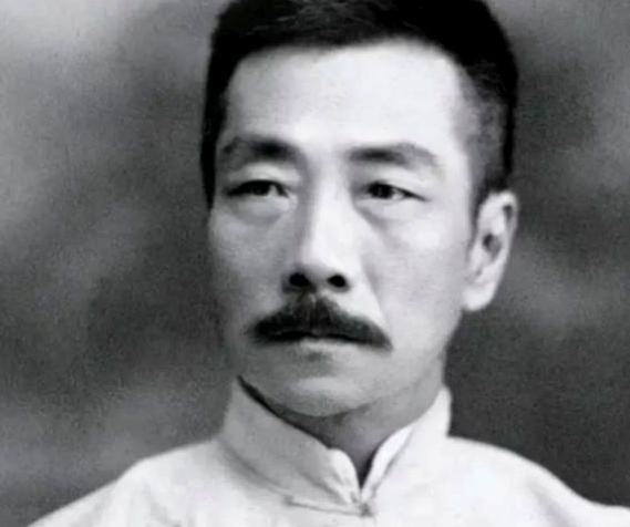 1936年，鲁迅先生骤然离世，当时连医生都未能查明确切病因，直到四十八年后，上海