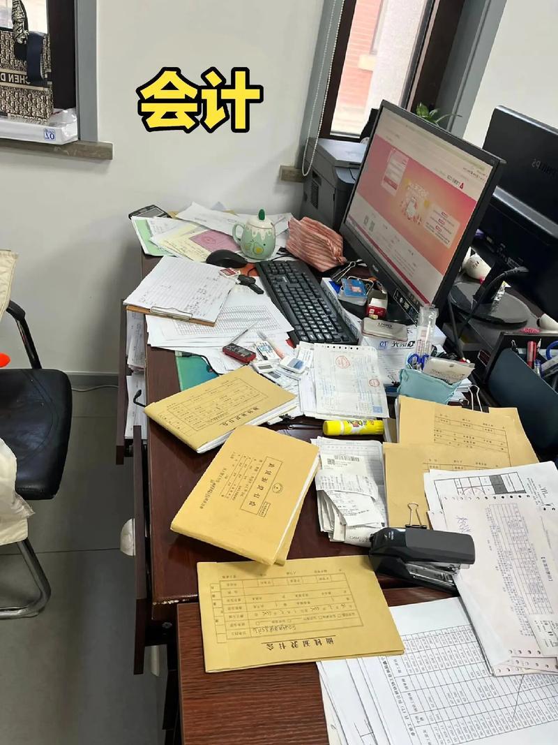 零基础学会计难吗？
       零基础学会计没那么难。会计学习门槛低，无专业、