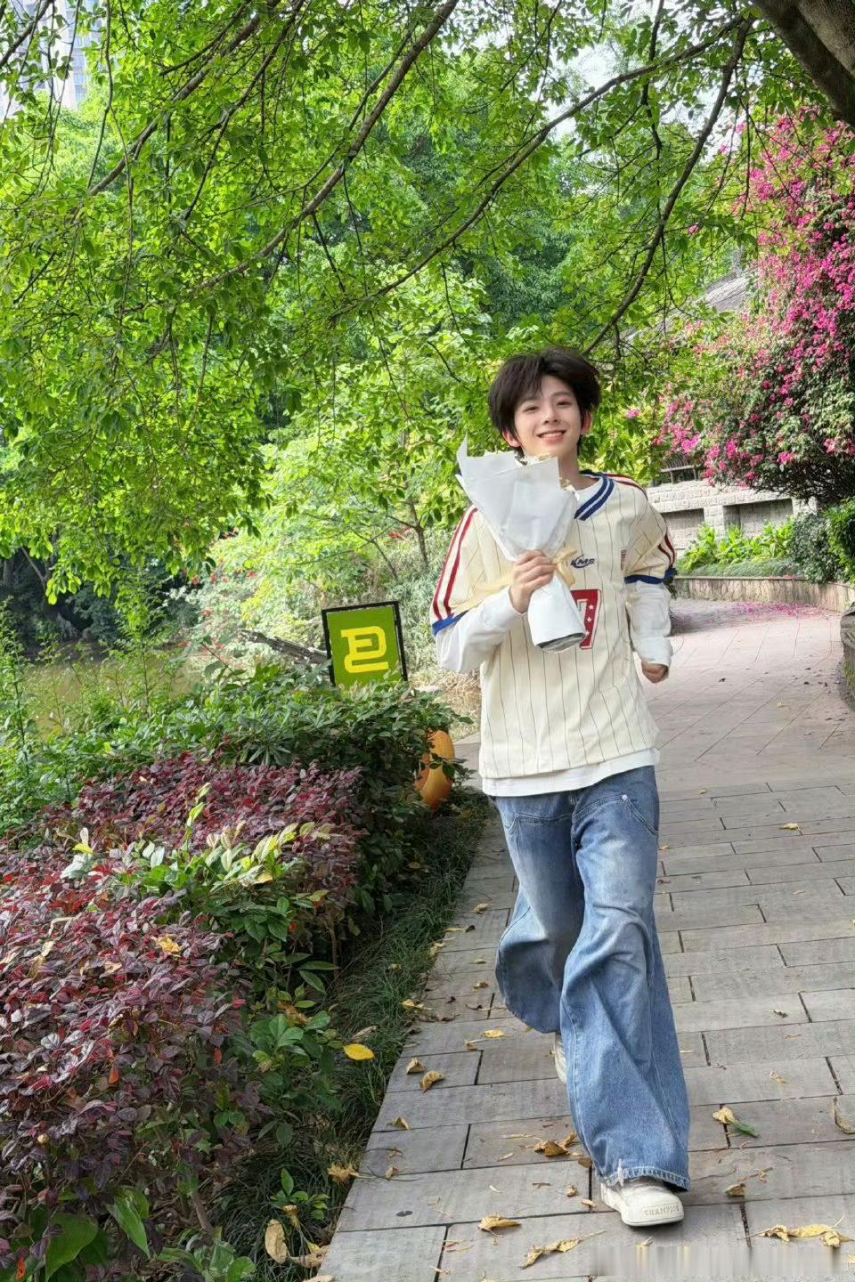 我们的少年时代2时隔这么久等来《我们的少年时代2》，瞬间梦回从前，妥妥的大型爷青