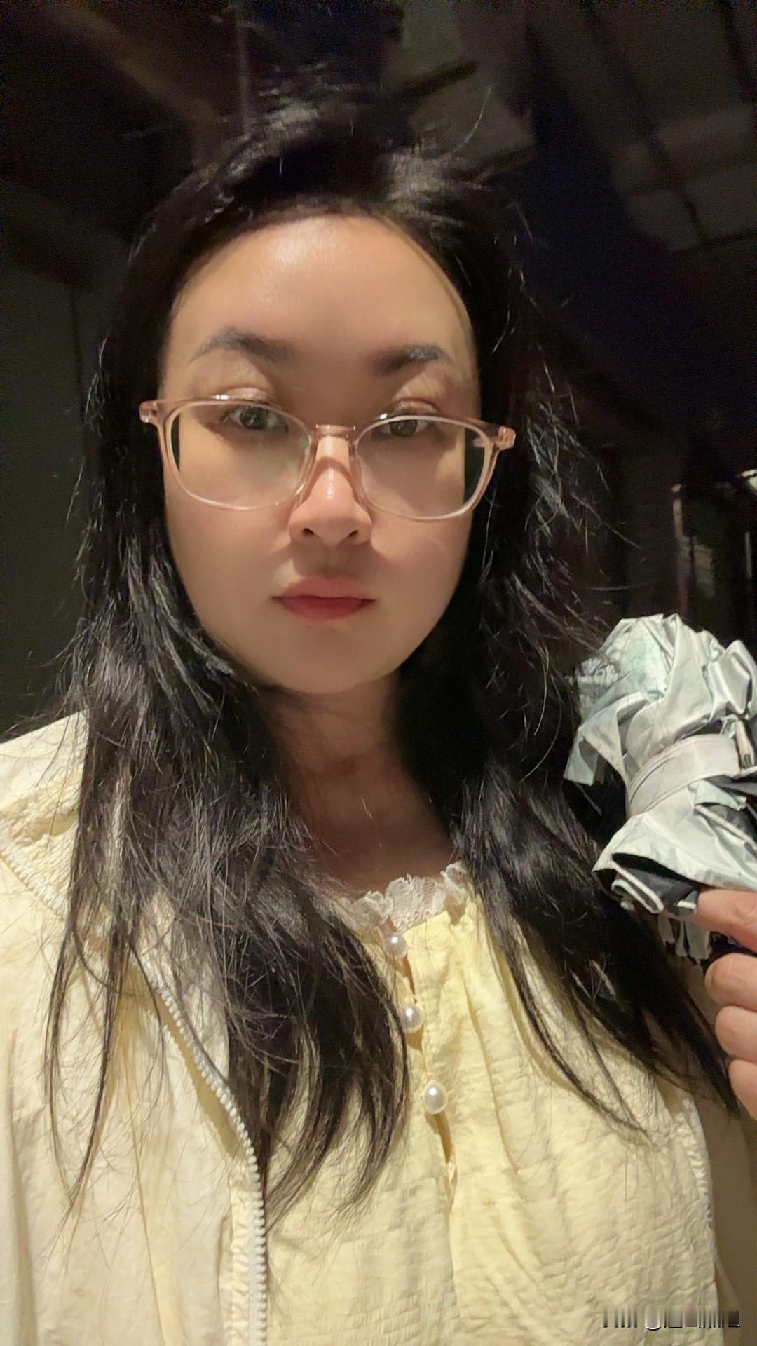 好吧，感谢老天爷没有大病大痛，只有这一点点小感冒，还让这个世界有个叫外卖小哥的人