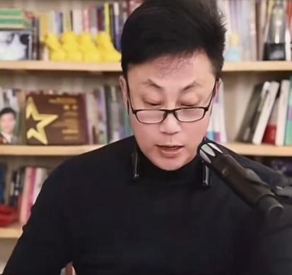 耿老师表示由于很多人都想跟他学唱歌，他目前正在录制一些课程，待时机合适便会发布。