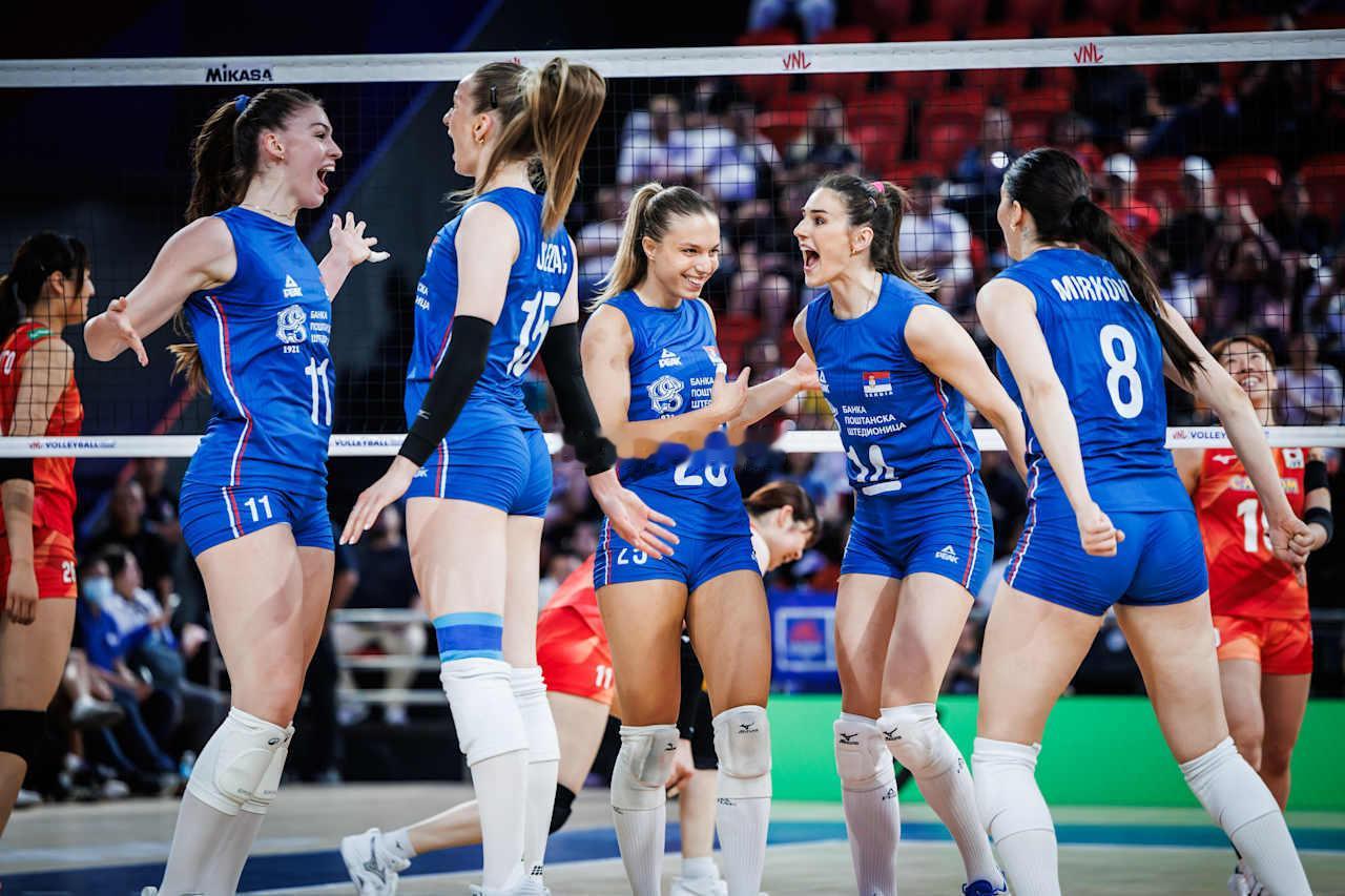 2026年世界女排联赛菲律宾帕西格站日本女排vs塞尔维亚女排第二局：26-24大