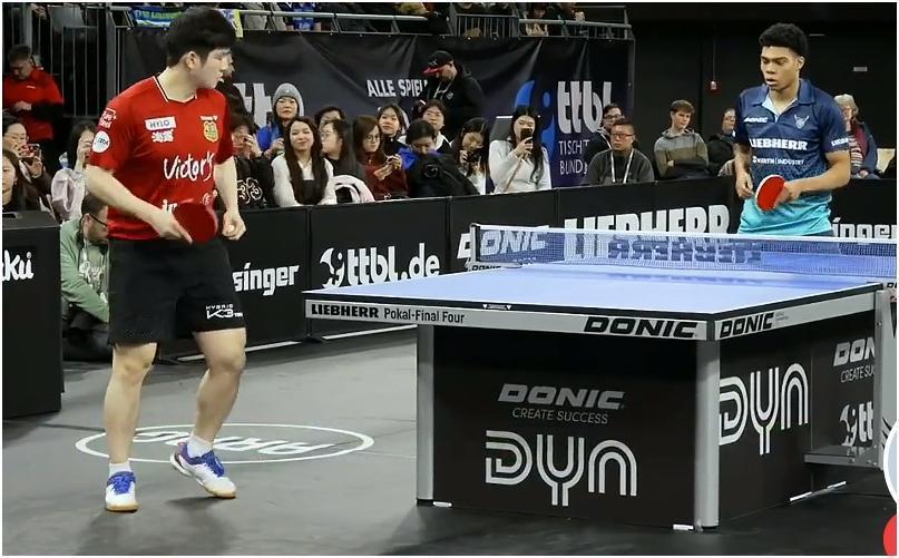 樊振东2026年第一场比赛开门红。以3比1战胜了阿比奥顿，单局11：5、11：9