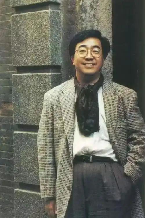 非常现实的一段话："只要你在家闲过，不用多，就整整三个月。你会明白，所谓的躺平，