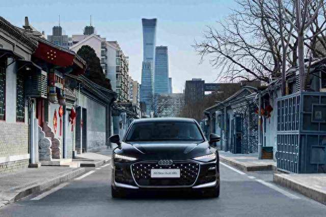 把未来装进行政轿车，全新奥迪A6L实现上车即走