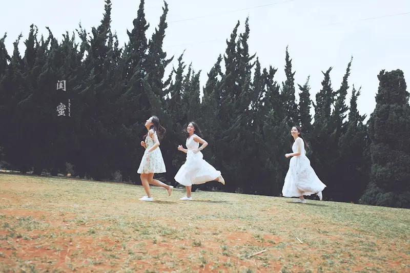 AI妙生图在你的爱里。