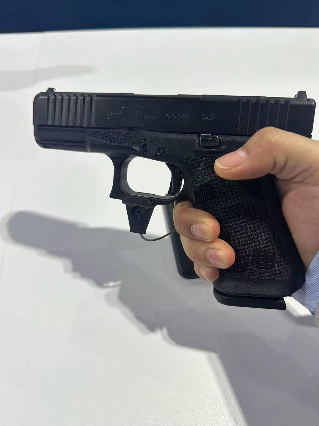 六代格洛克19…….，要实在没得改可以不改[微笑]