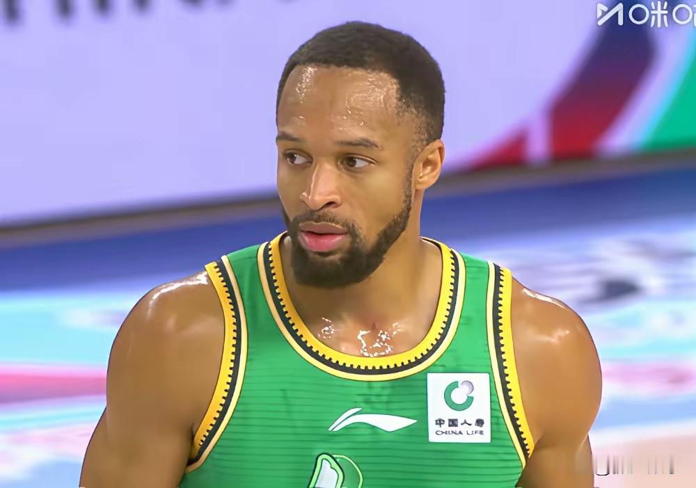 辽篮爆冷输球后的反思：必须反转重防守次进攻的思维，坚决选择得分强的攻击型小外援。