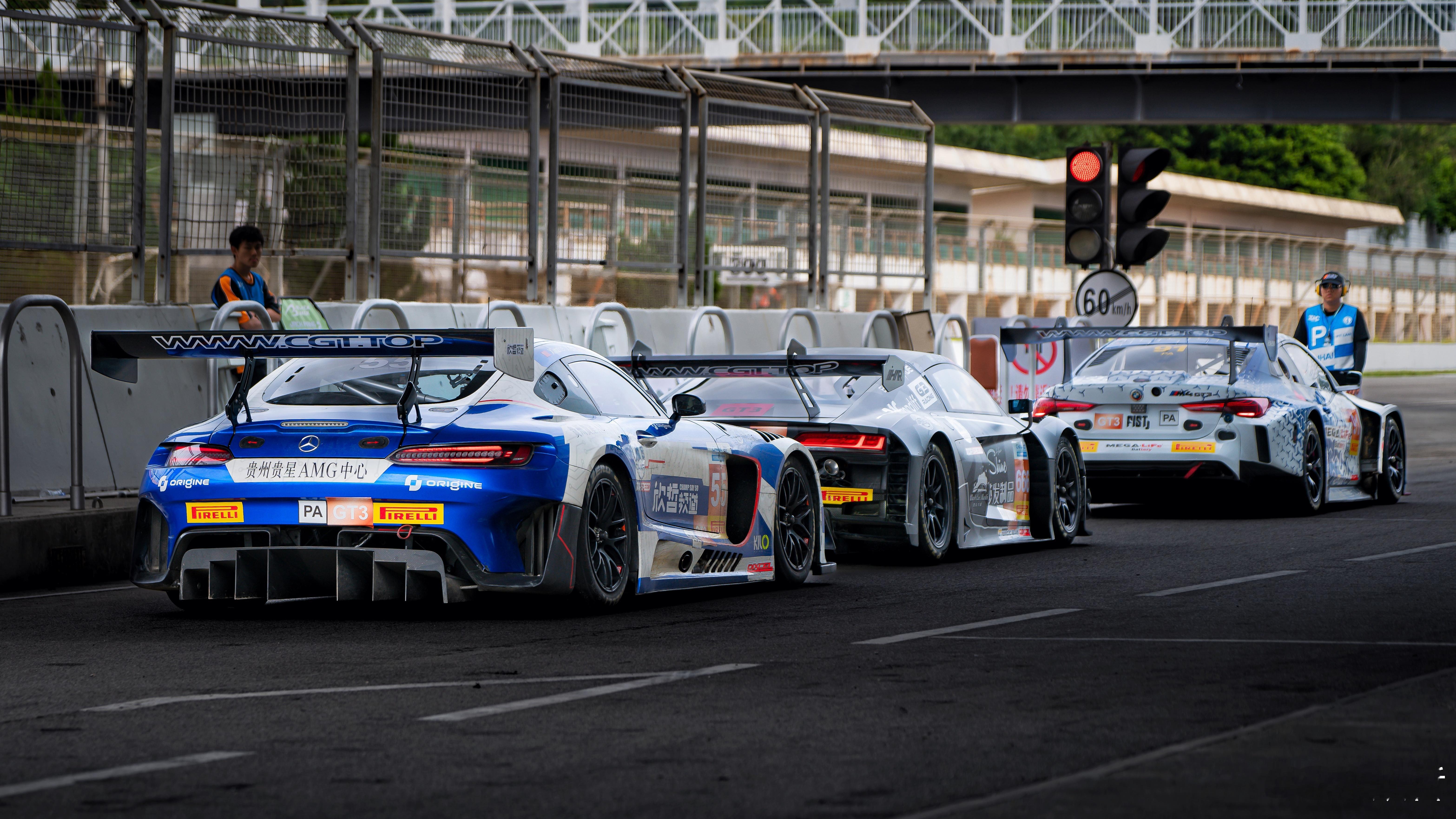 AMG GT，Audi R8，BMW M4。三款主流GT3赛车，哪款颜值更是你的