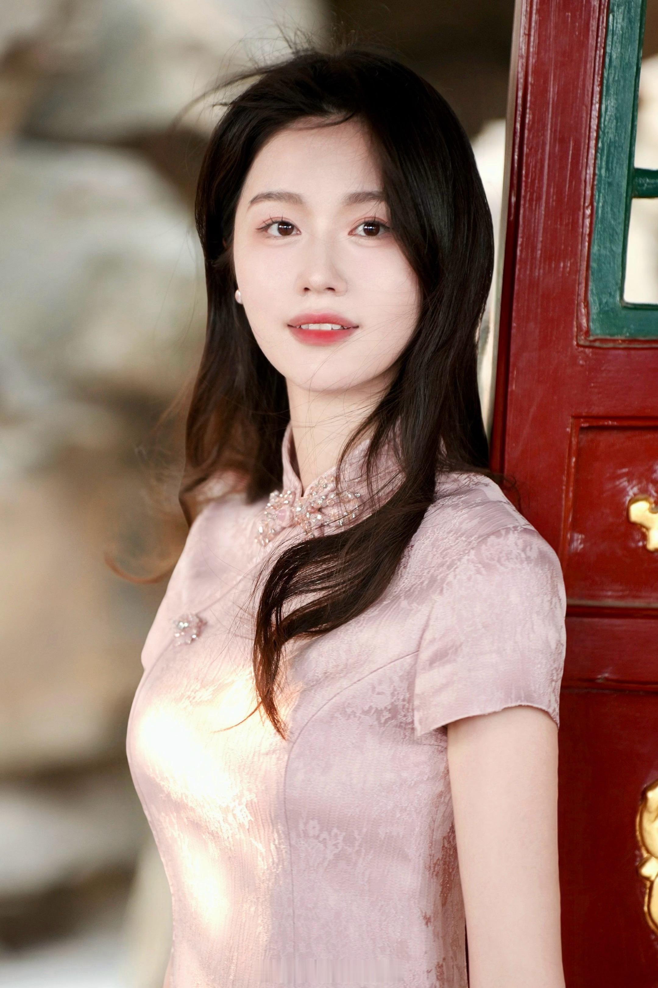 你眼里有春和秋🍂胜过我爱的一切山川与河流 ​​​