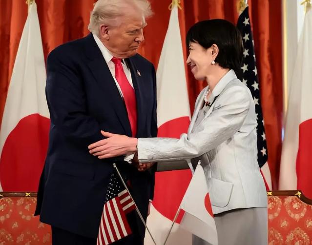 今天是大年初二，没想到特朗普、高市早苗、同时发文！

特朗普 2 月 18 日发