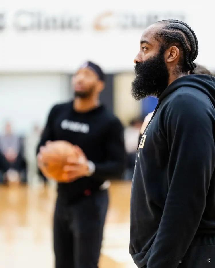 NBA名宿蒂姆-哈达威真是太不了解哈登了！最近老哈达威在参加的一个节目中，聊到了