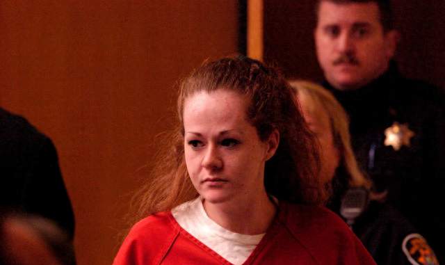 美国田纳西女死囚两次注射死刑未死 目前病危救治