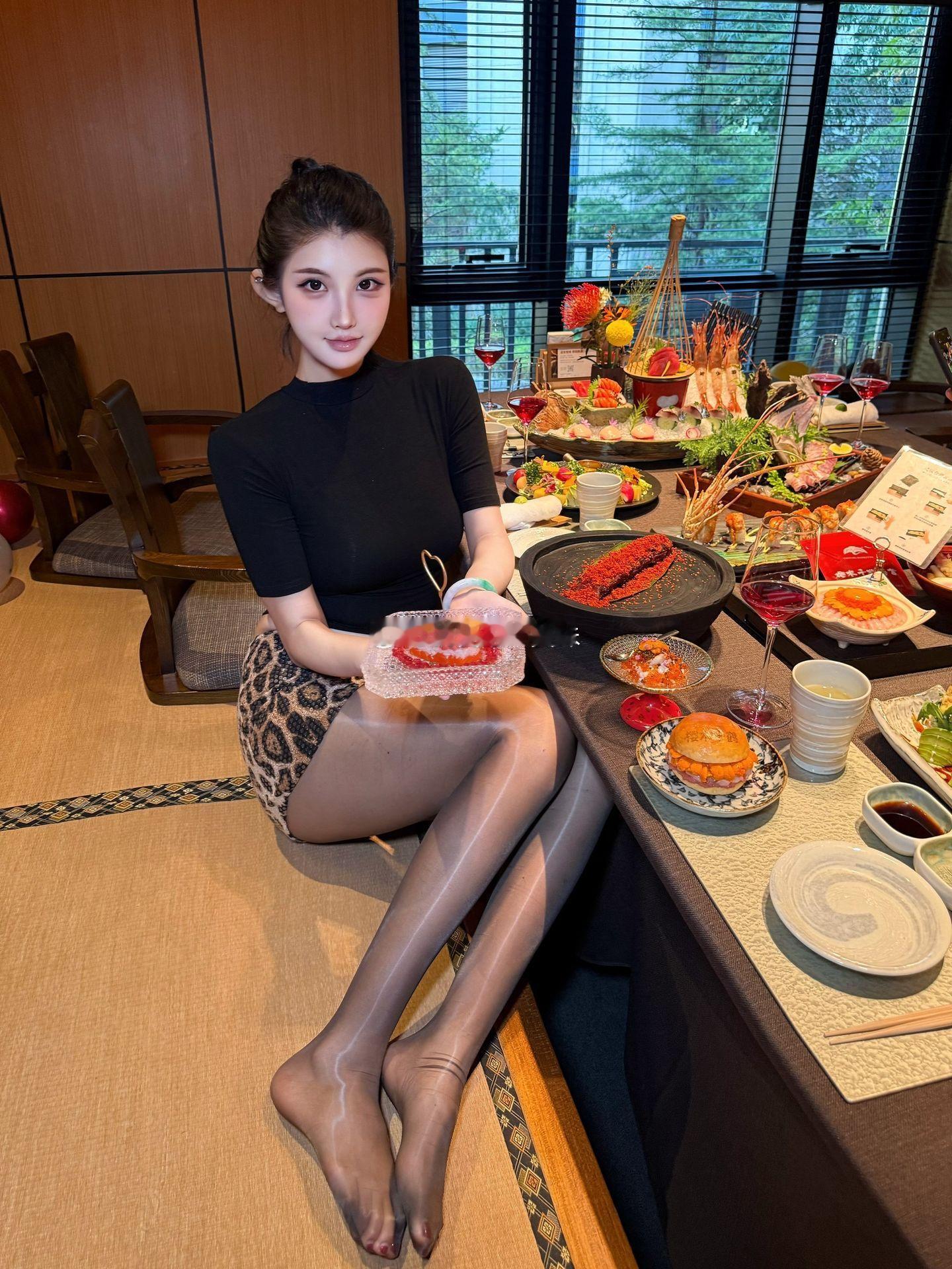 谢谢你请我吃晚餐，我晚上帮你搓 