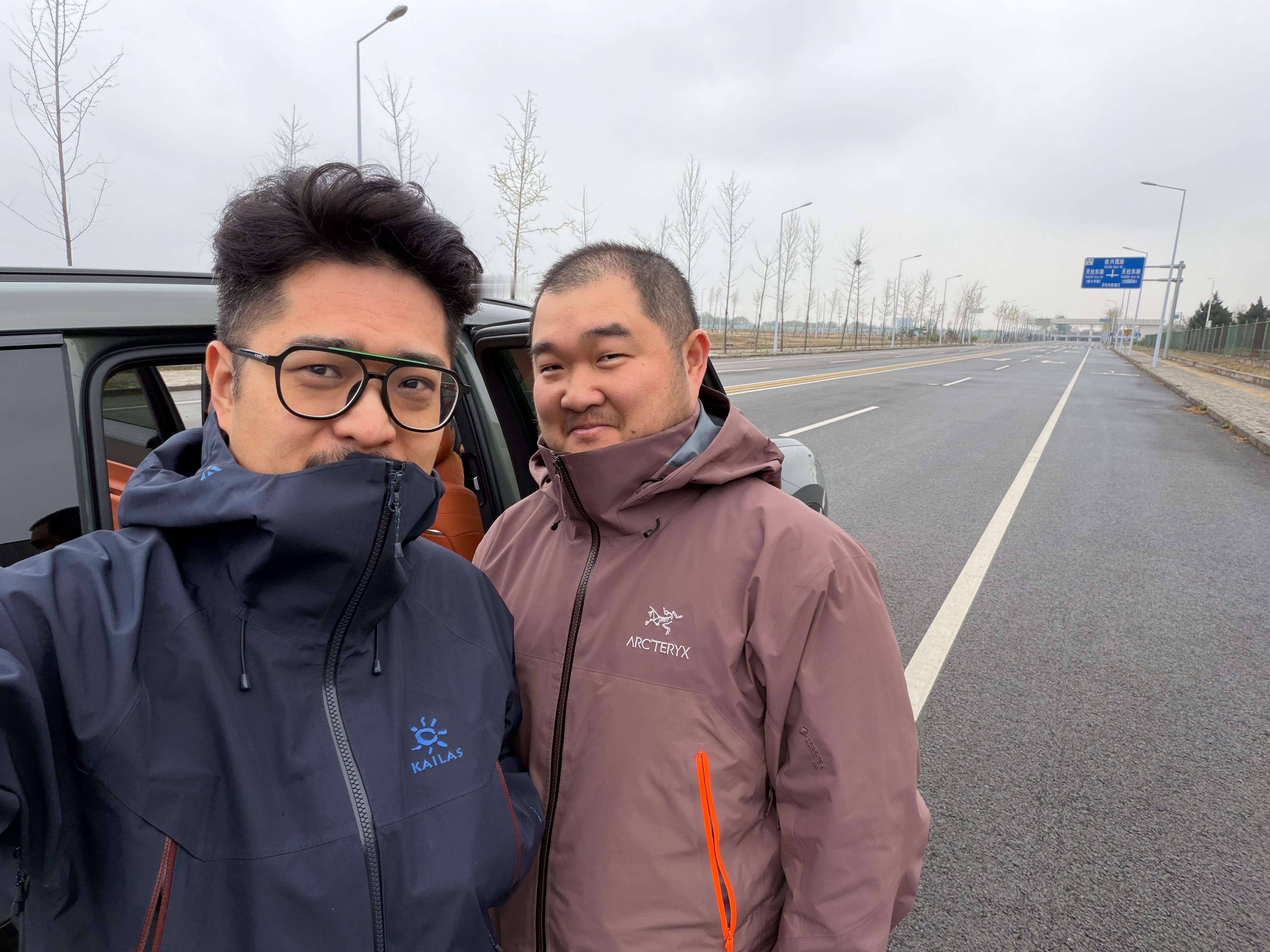 摄像老师的始祖鸟虽然好，但是我剑也未尝不利！ 