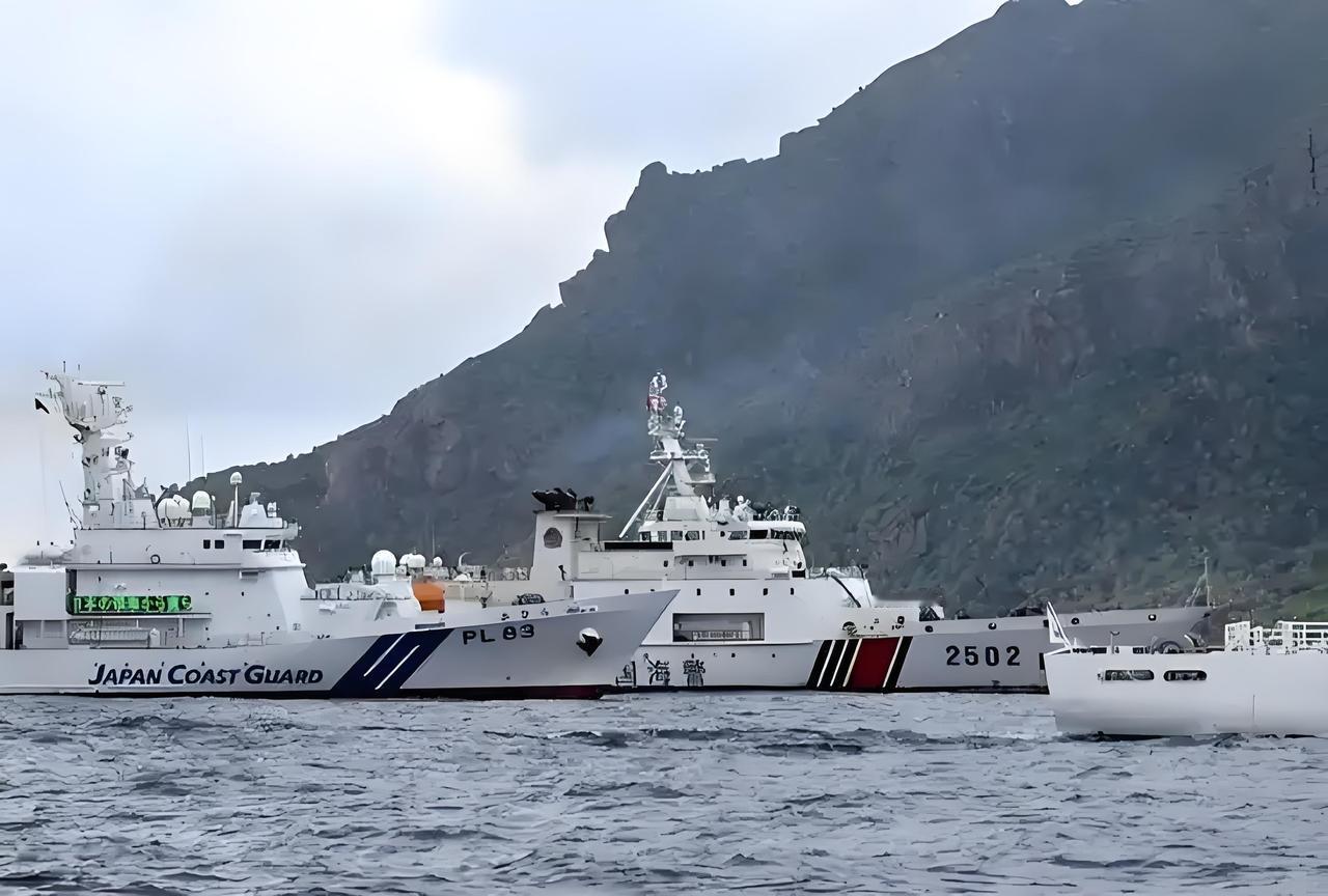 东海危机一触即发!日本刚部署新型导弹，我军百架次战机就飞临钓鱼岛巡航。
是什么让