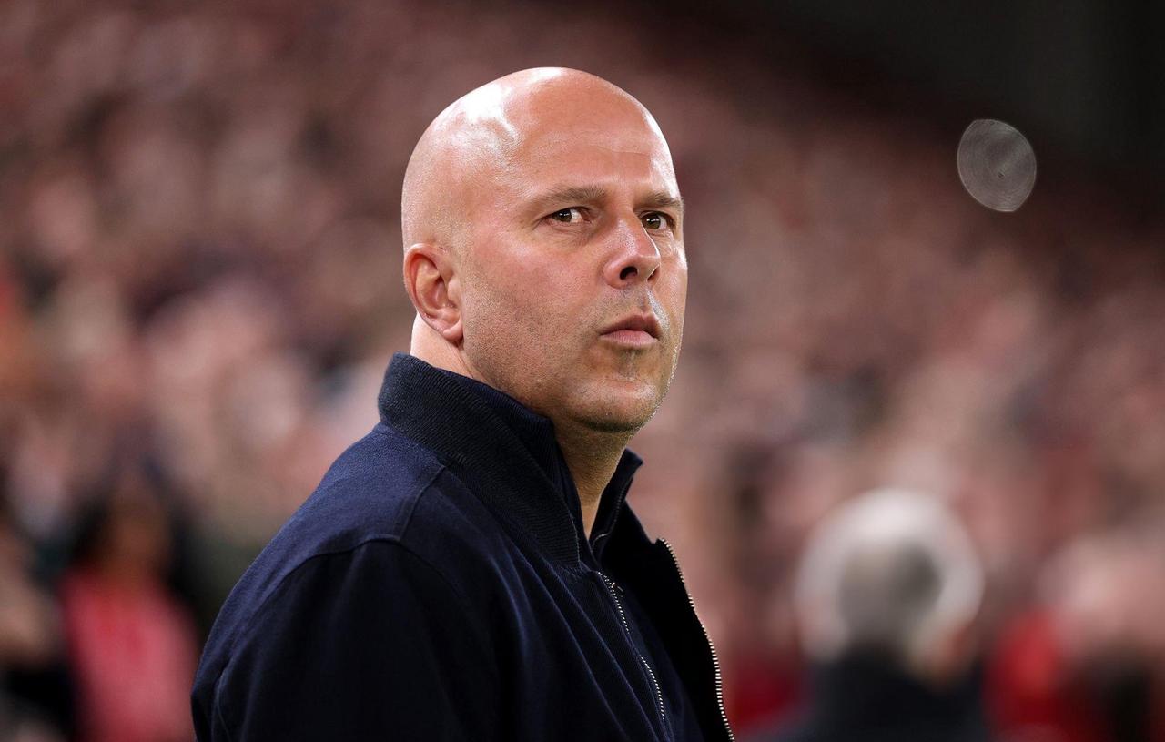 【斯洛特：我已感到压力】客场1-2负于布莱顿后，斯洛特坦言已感受到压力：“在利物