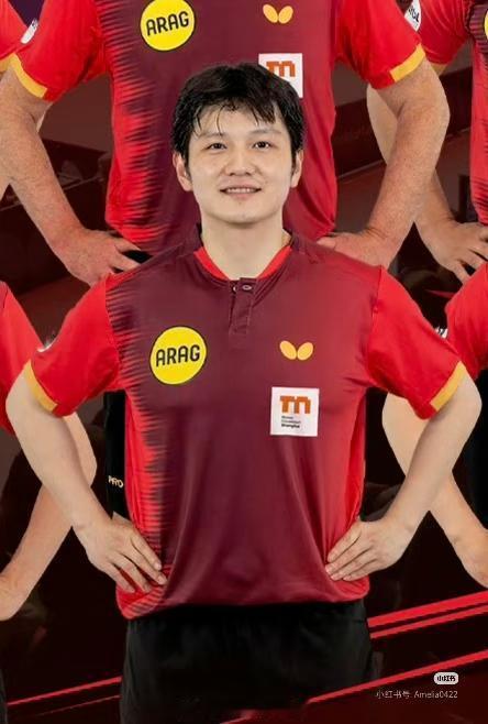 樊振东新定妆照出炉樊振东将代表杜塞尔多夫出战2026德甲乒乓球联赛，首轮赛事8月
