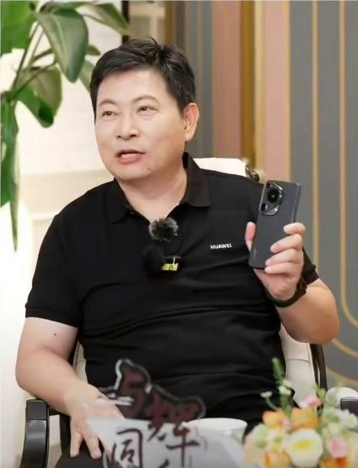 #做早饭时想# 【不服输的精神永远是普通人成功密码】老余也到直播间直播，做汽车的