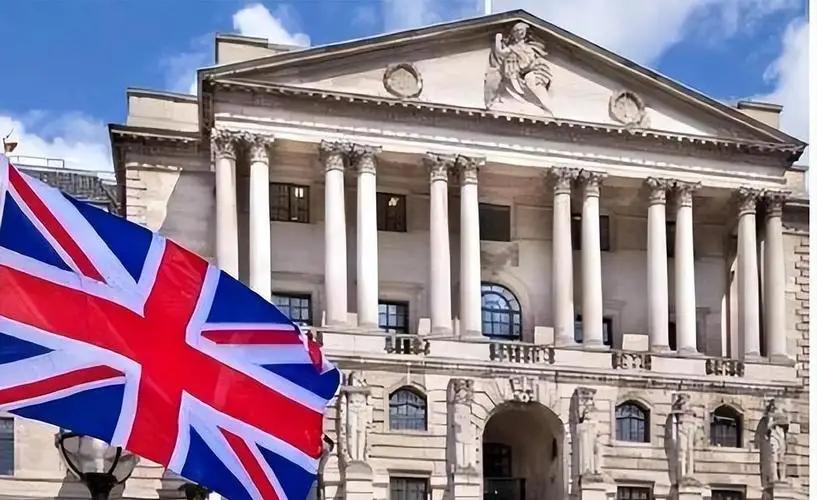 英国本来就不大，如果再分裂，那它还剩下个什么？人家别国都是想方设法统一壮大，或者