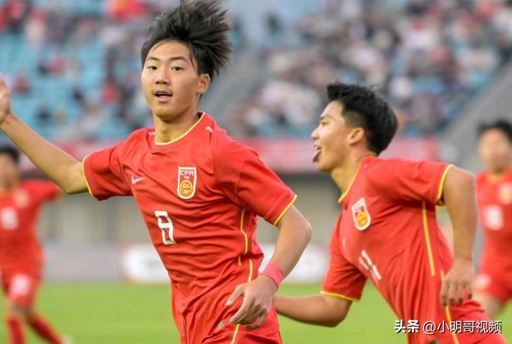 中国U16男足0比1负巴西，小组赛两连败提前出局

此前首战1比4不敌东道主法国