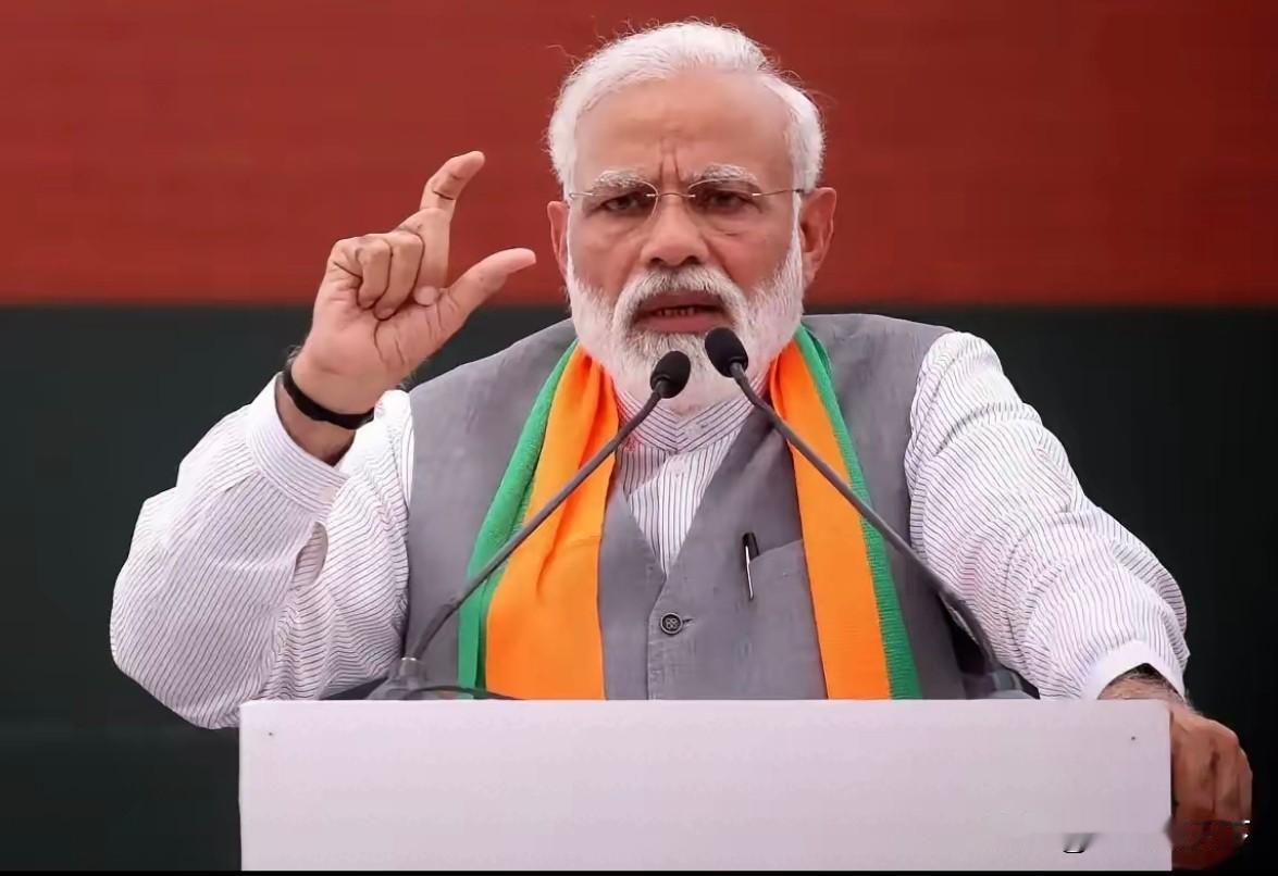 印度军方大佬公开喊话新德里：向中国妥协，放弃争议领土！
​​事情还得从这个月的中