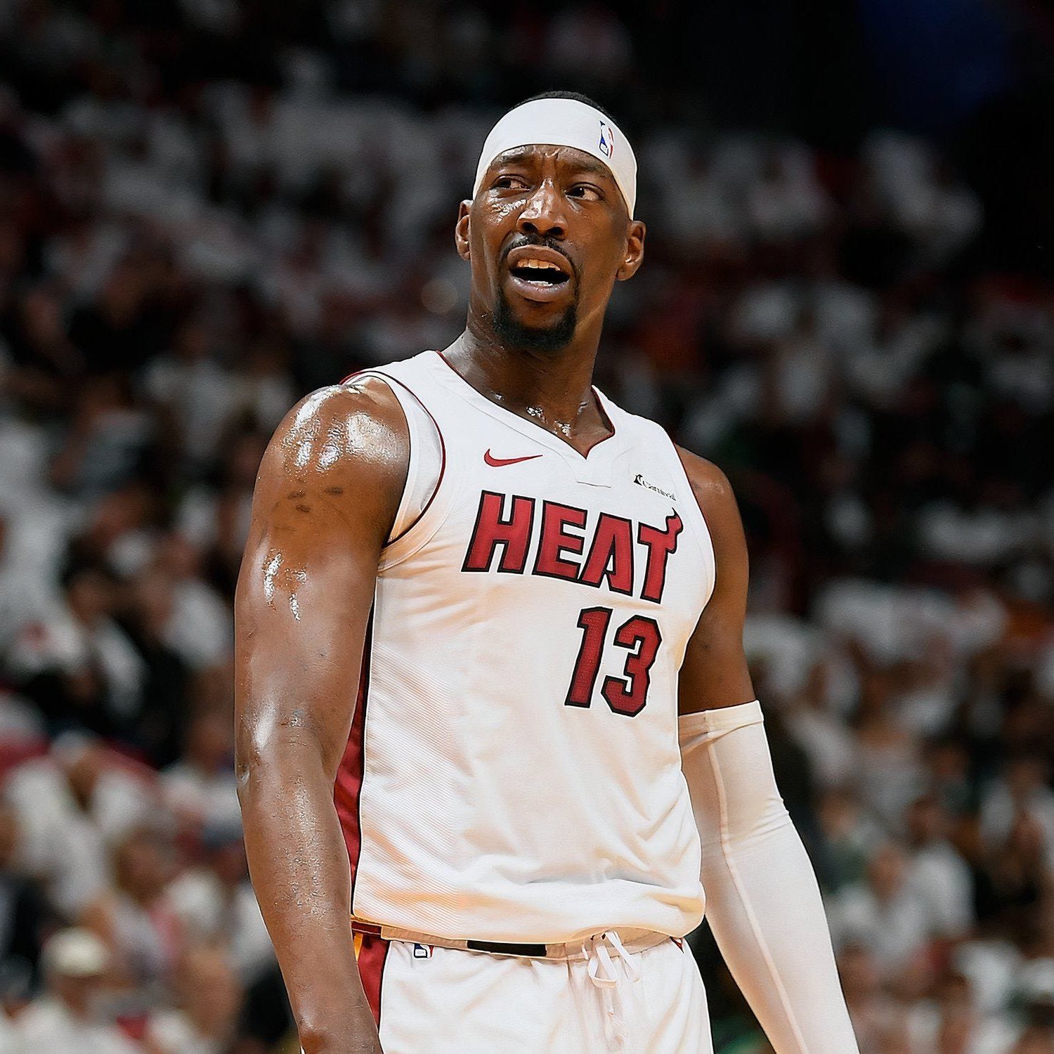 阿德巴约已经命中29个罚球，打破NBA纪录。NBA