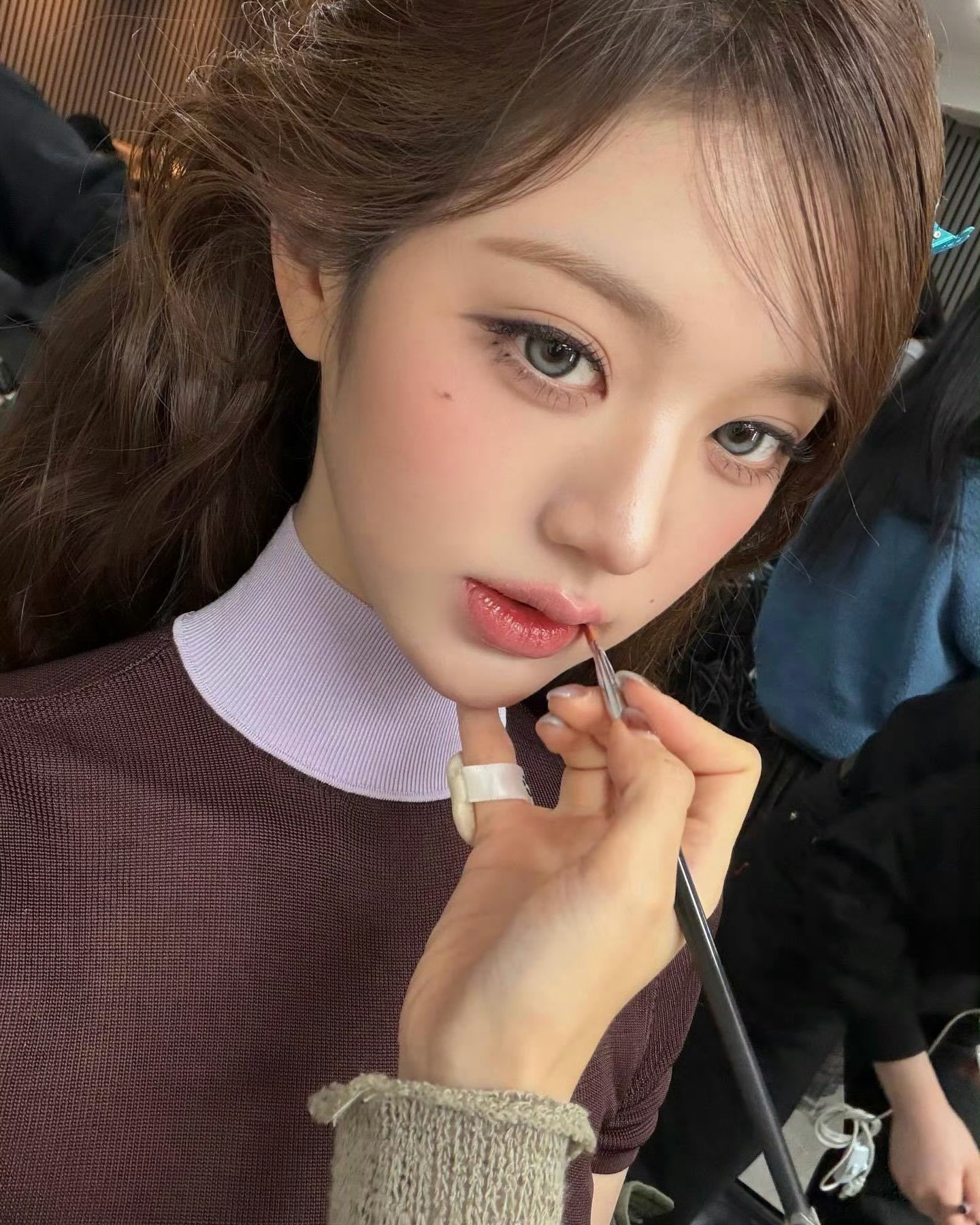 张元英≽^•༚•🎀≼ 