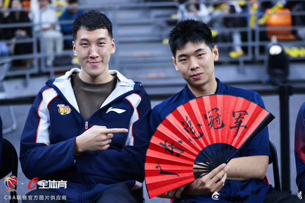 广东男篮vs青岛男篮没毛病CBA