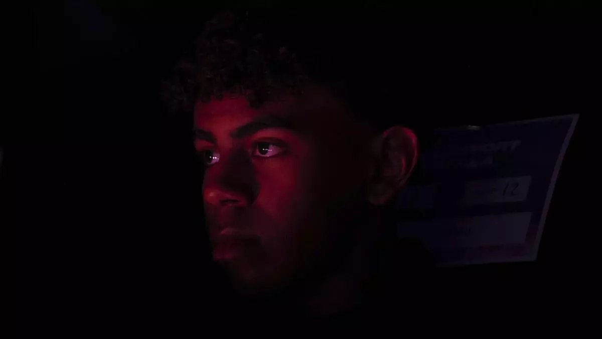 每体：记者佩德罗·莫利纳在其著作《拉明·亚马尔传奇》中揭露了拉明·亚马尔不为人知