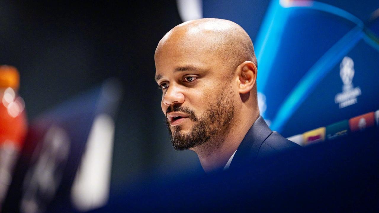 本轮欧冠将上演阿森纳与拜仁的强强较量，两支球队本赛季欧冠均是4战全胜。
据统计双