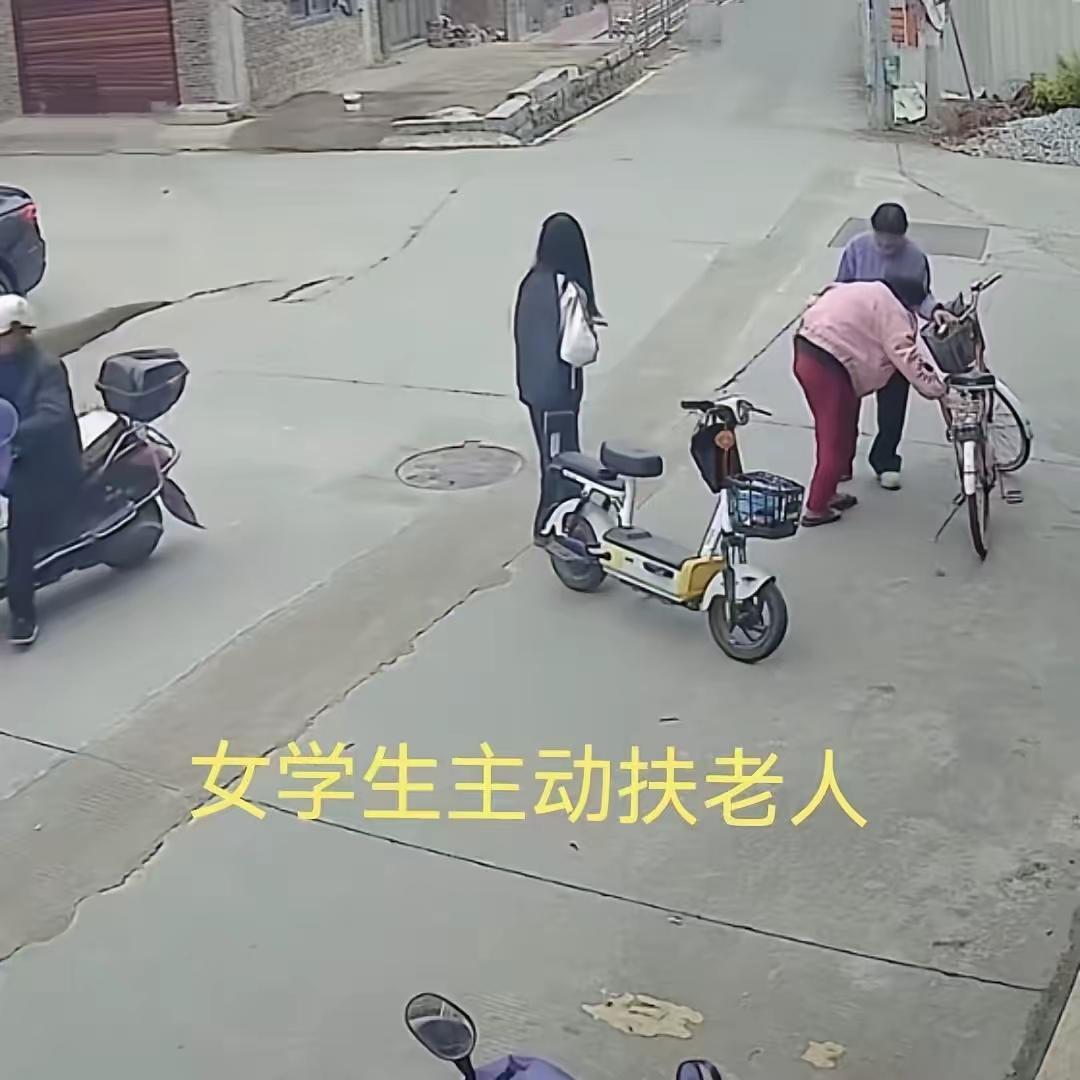 坐公交车都放宽了身高，治安处罚法都降低了年龄，为什么骑电动自行车还认死 16 岁