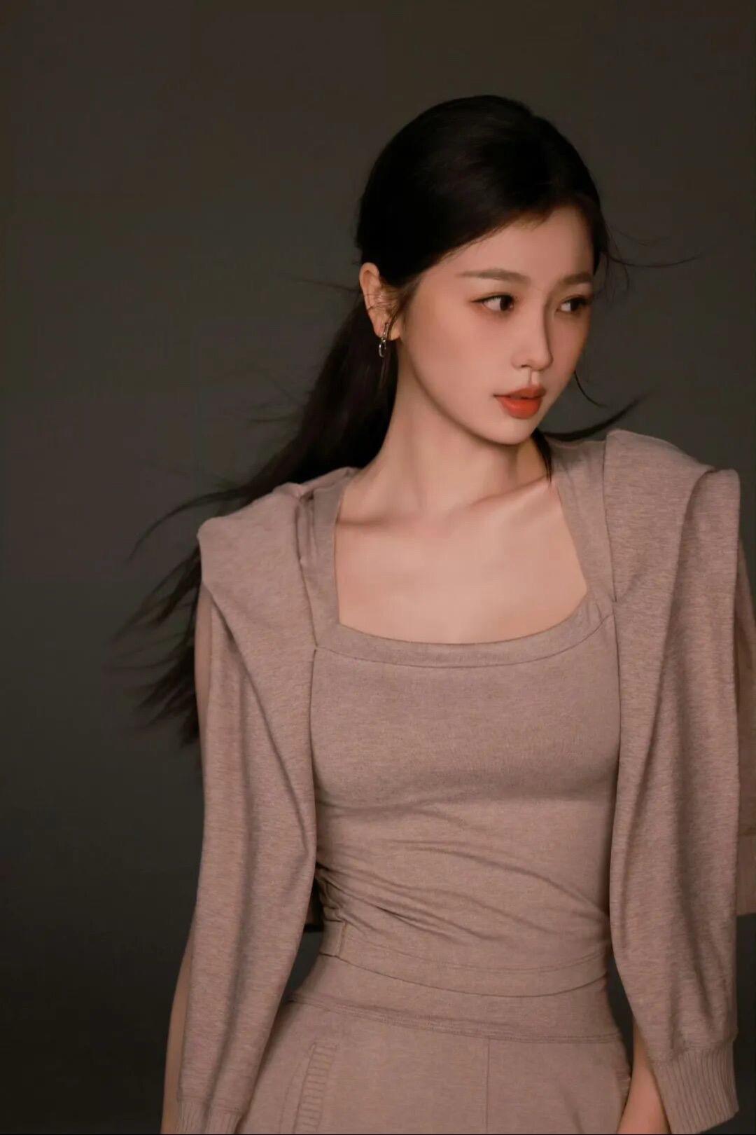 虞书欣 欣欣子百看不厌