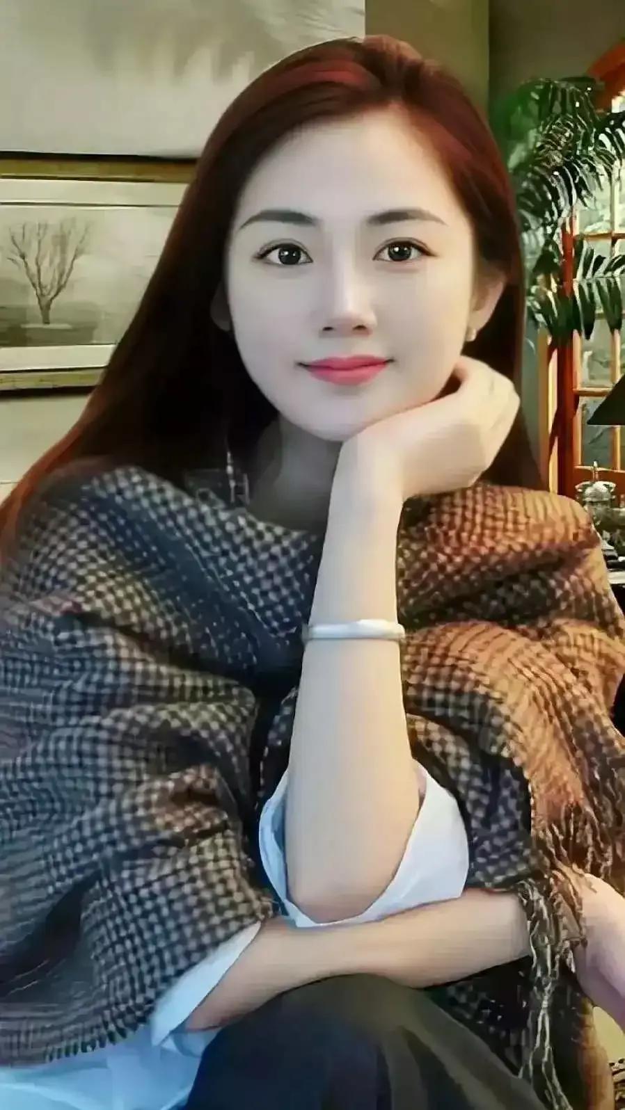 对不起，孩子，妈妈不真的不是故意的。

自从你爸爸走后，我一个人要养你个弟弟，每