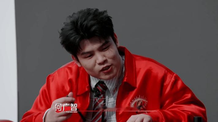 何广智被夸像周杰伦 每次看到这种神仙互动的热梗我都忍不住疯狂转发，何广智简直就是