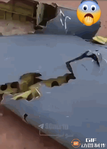 坠毁在伊拉克西部地区的美国空军KC-135加油机的残骸。

早已停产半个多世纪（