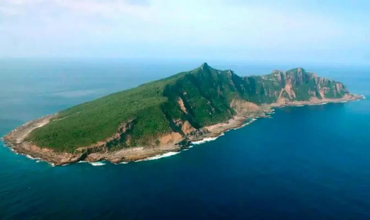 日本对中国领土主权的挑衅再度升级！

9月16日，日本海上保安厅舰载直升机Sik
