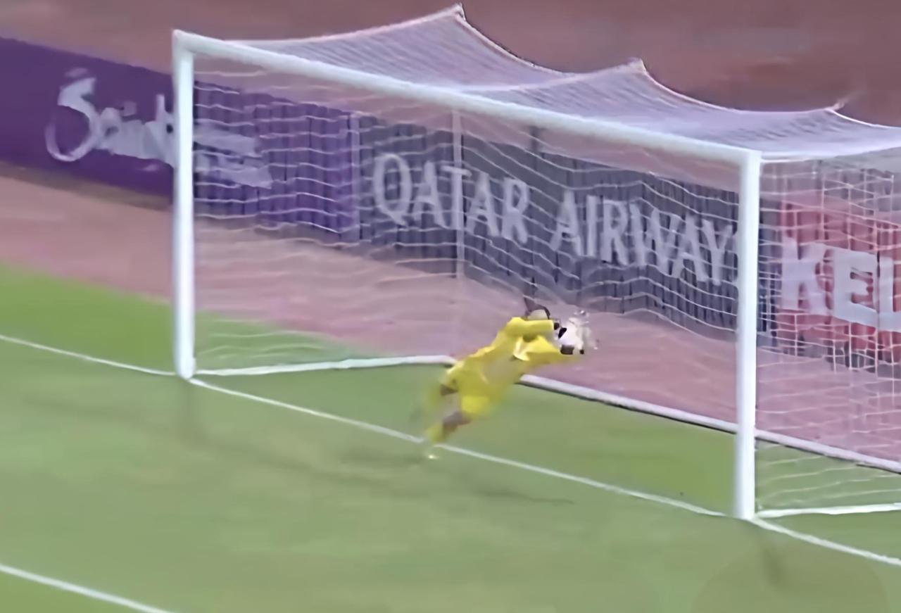 记录美好的图片那一晚，U20中国女足vs日本女足，上半场24分钟内连丢两球，后来