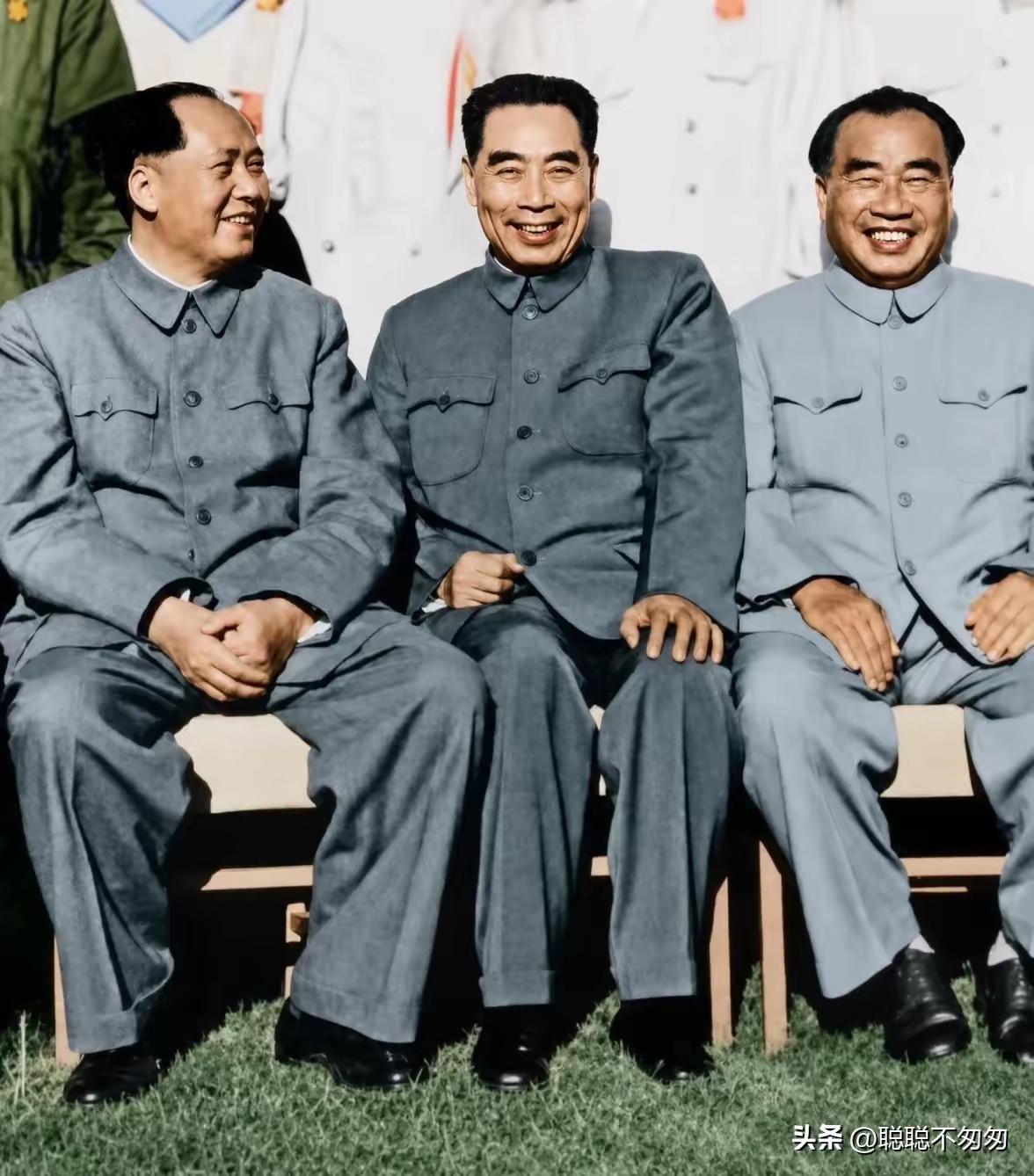 全世界古往今来最美最开心的笑容。你怎么看？