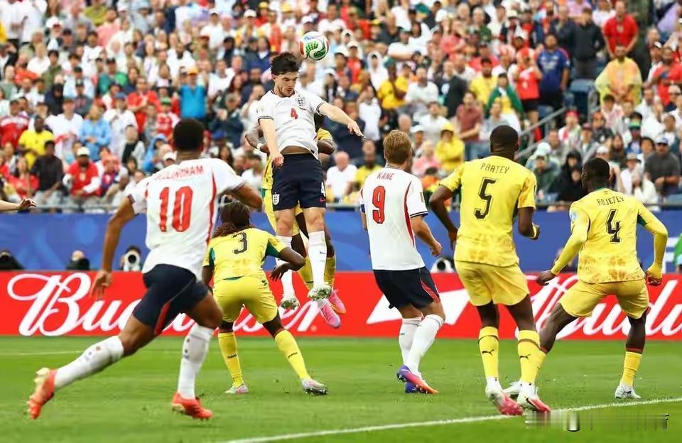 【英格兰0-0加纳｜19射0球，凯恩空门打飞——纸面强大≠破铁桶】

L组第2轮