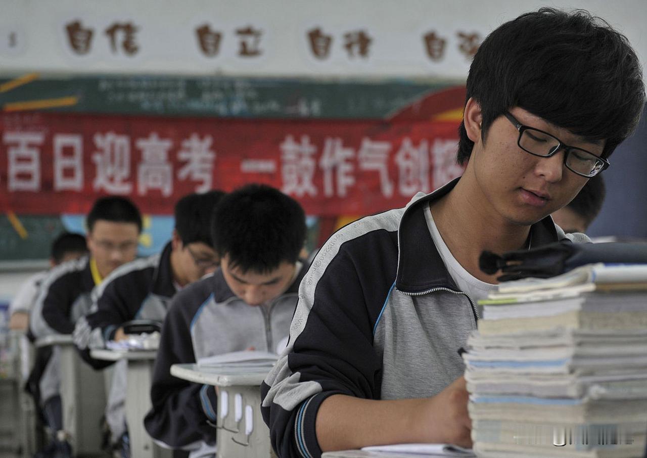 教育厅副厅长哥哥+535分，差3000个位次，这关系到底能不能用？

实话告诉你