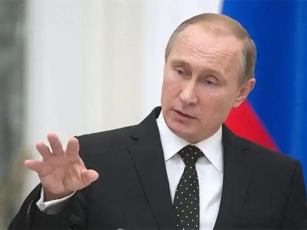 普京突下32小时停火令！泽连斯基靠廉价无人机在中东破局，俄乌冲突要变天？

俄乌