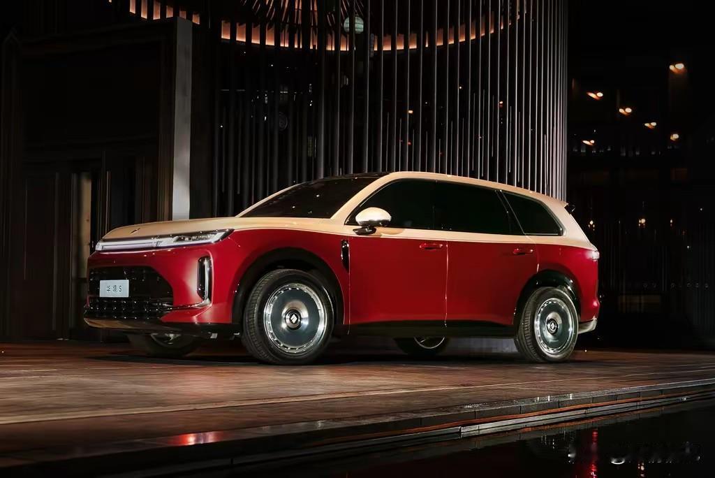 14亿国人都彻底低估了华为的智驾！

理想的智驾团队：800人
小米的智驾团队：