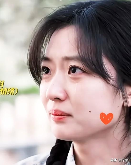 发现一个有意思的事
就是孙千她现在才28岁
年纪轻轻，但是她居然已经拥有了这么多