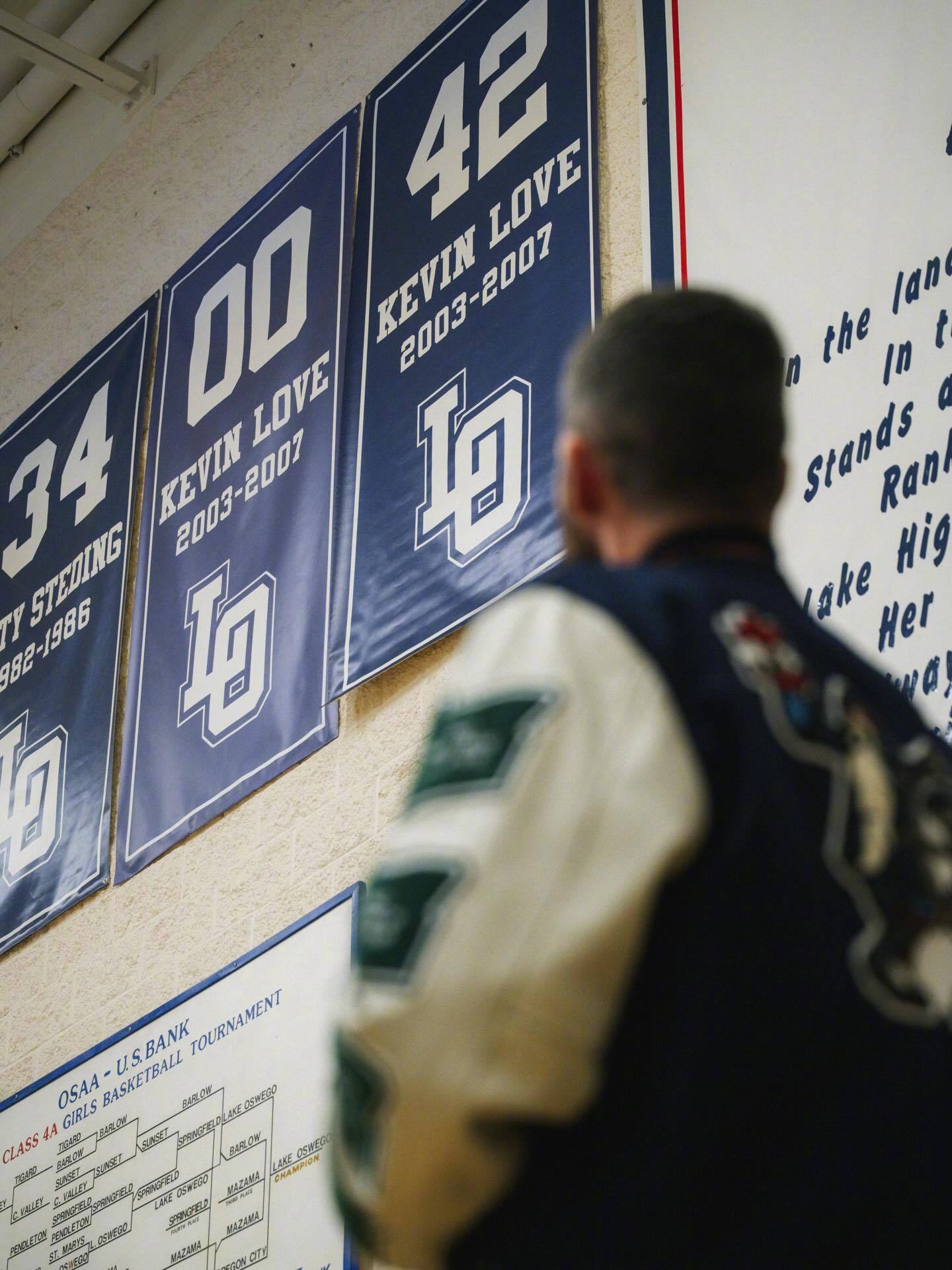 忆往昔峥嵘岁月！恭喜爱神乐福高中母校Lake Oswego High Schoo