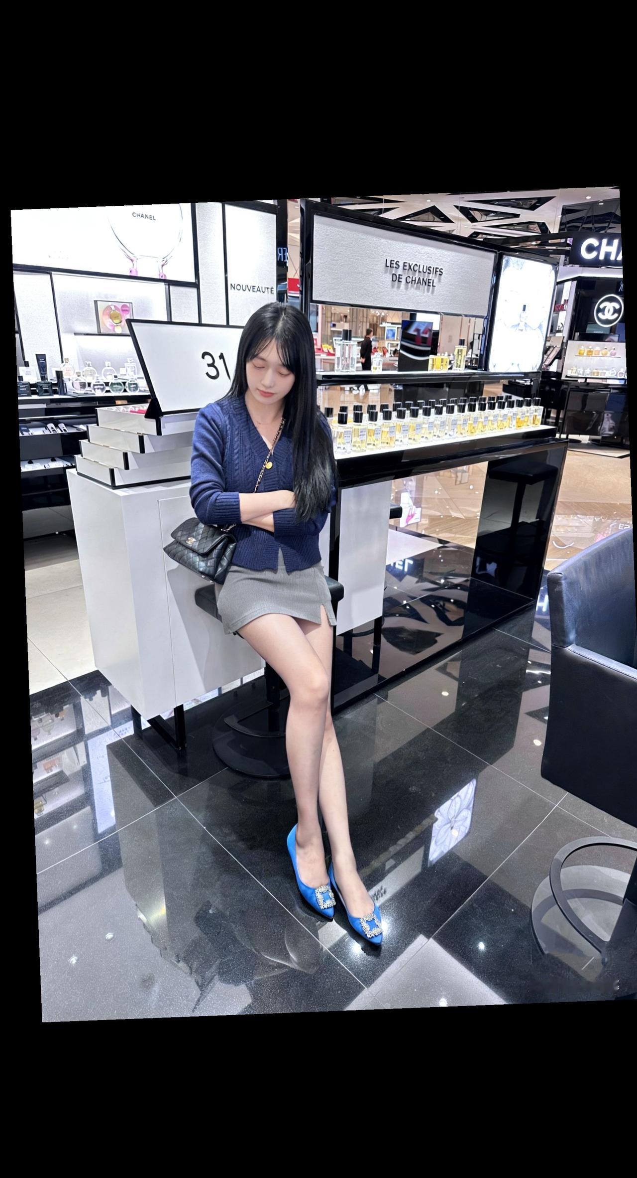 跟小姨逛街感觉怪怪的😐穿搭  健身