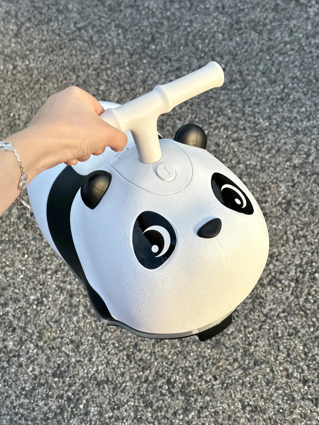 打开以后… 瞬间不想送人了