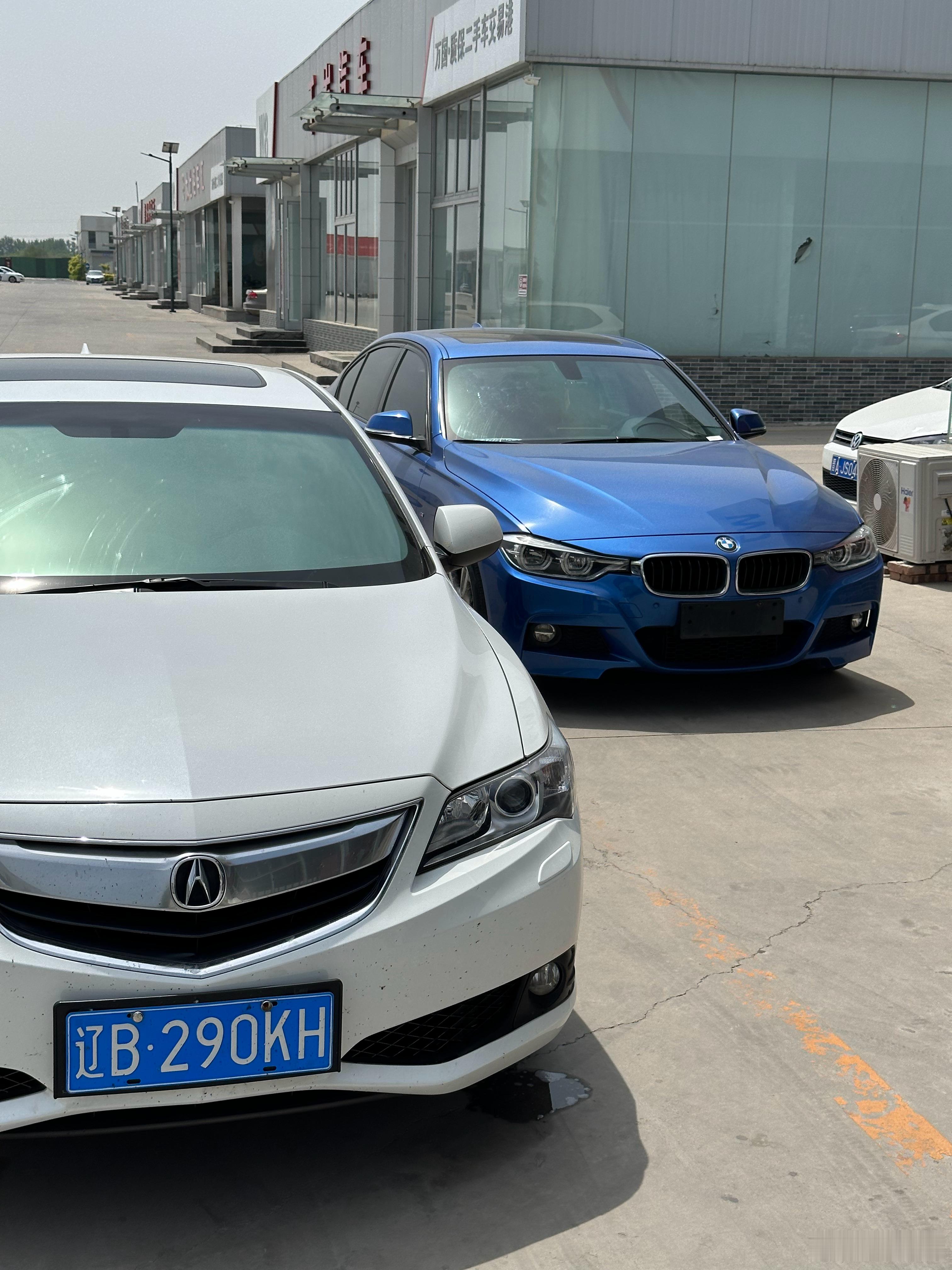 昨天在极限油表清空的时候加满油 390600公里 高速行驶 前半程比较暴力驾驶后